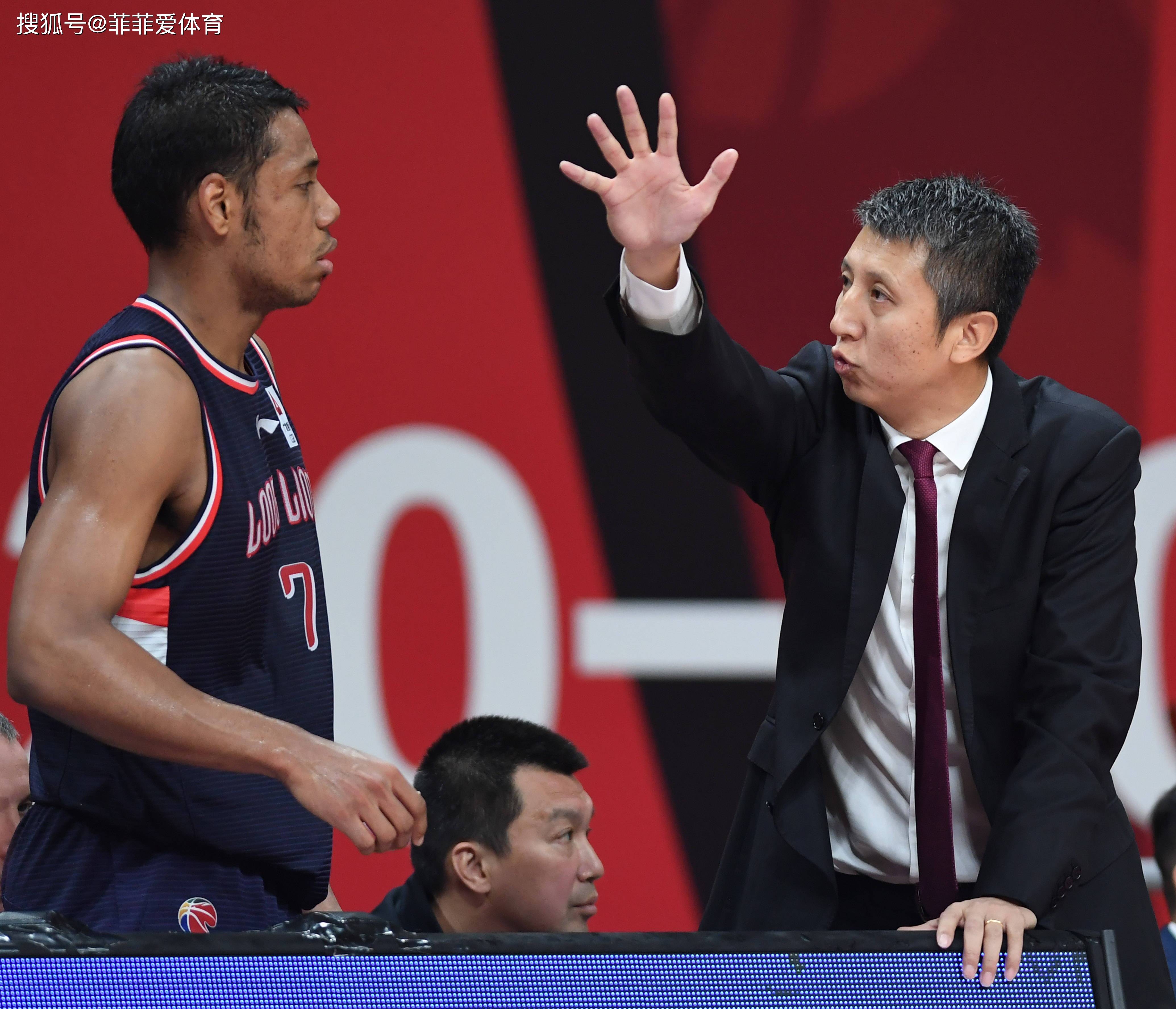 NBA季后赛窗口期走向成谜,皇家社会调整名单,赛场秩序良好,临场指挥获称赞的简单介绍 NBA季后赛窗口期走向成谜,皇家社会调整名单,赛场秩序良好,临场指挥获称赞的简单介绍